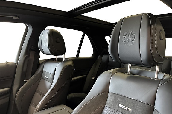 Mercedes-Benz GLE53 19 of 28