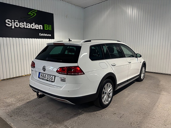 Volkswagen Golf Alltrack 4 of 19