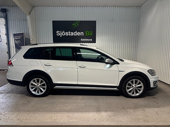 Volkswagen Golf Alltrack 5 of 19