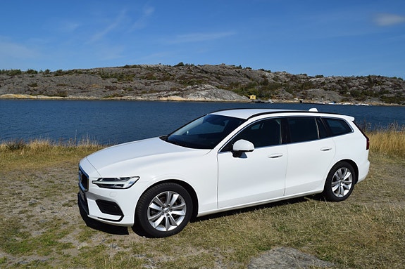 Volvo V60 4 of 14