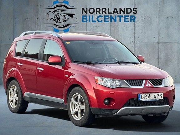 Mitsubishi Outlander 2 of 16