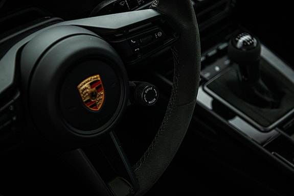 Porsche 911 Carrera T 18 of 30