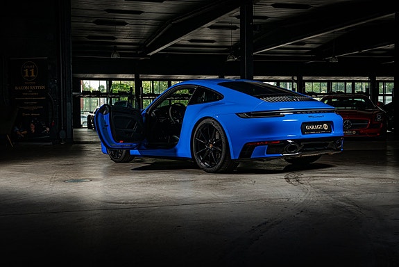 Porsche 911 Carrera T 8 of 30