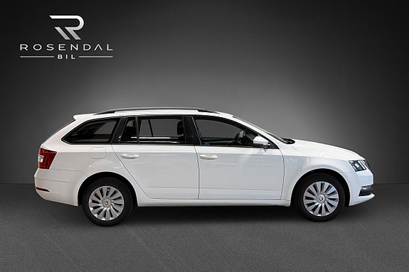 Skoda Octavia 3 of 17