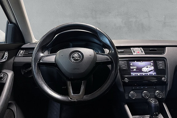 Skoda Octavia 13 of 17