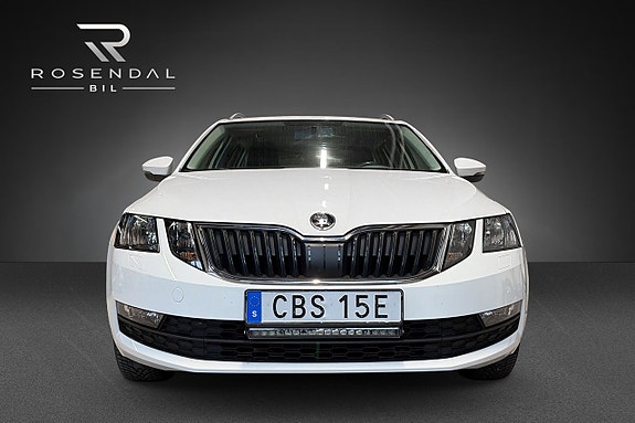 Skoda Octavia 8 of 17