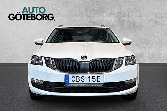 Skoda Octavia 8 of 17