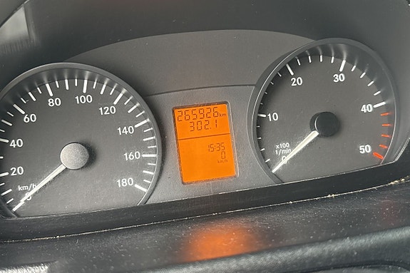 Mercedes-Benz Sprinter 316 12 of 12