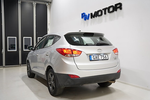 Hyundai ix35 4 of 17