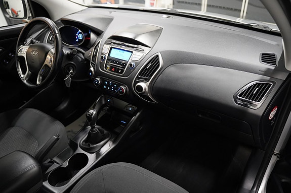 Hyundai ix35 8 of 17