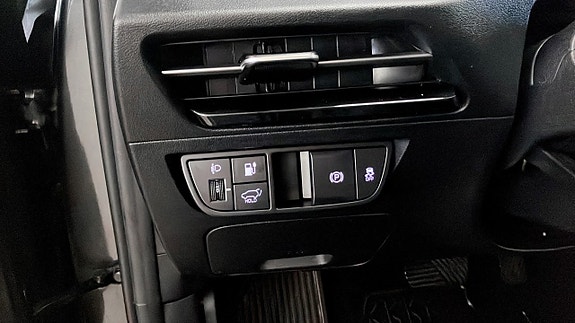 Kia EV6 15 of 24