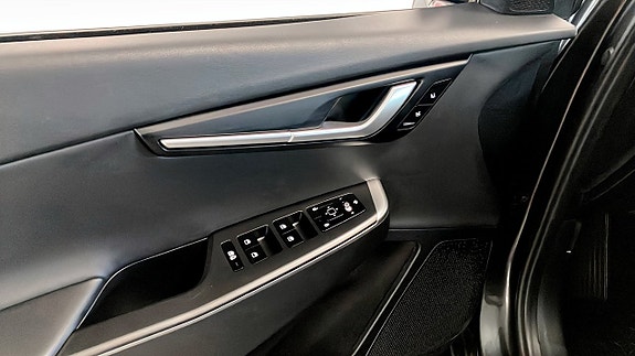 Kia EV6 11 of 24