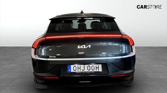 Kia EV6 7 of 24