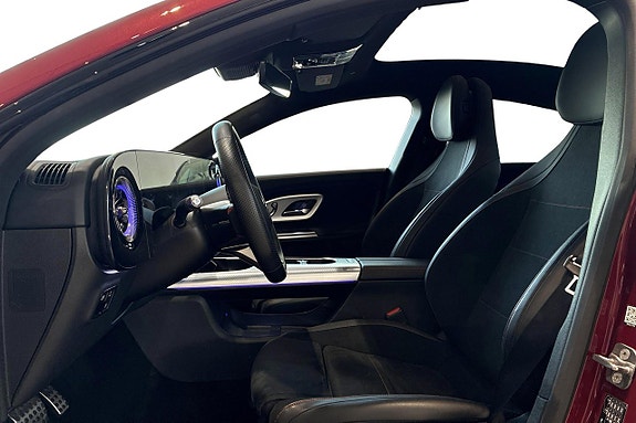 Mercedes-Benz CLA350 8 of 20