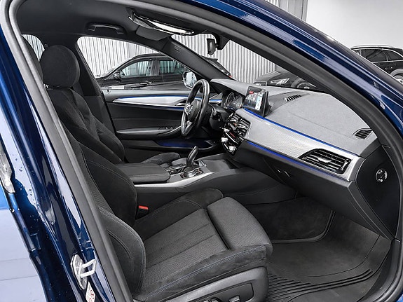BMW 520d 9 of 11