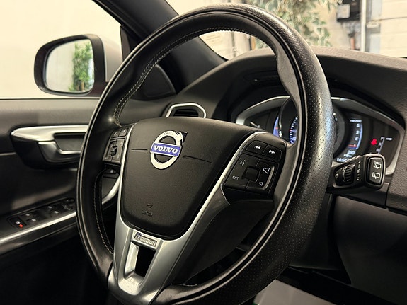 Volvo V60 12 of 21