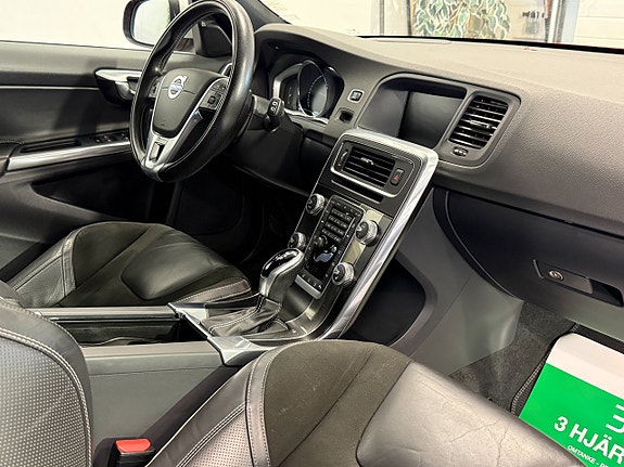 Volvo V60 17 of 21