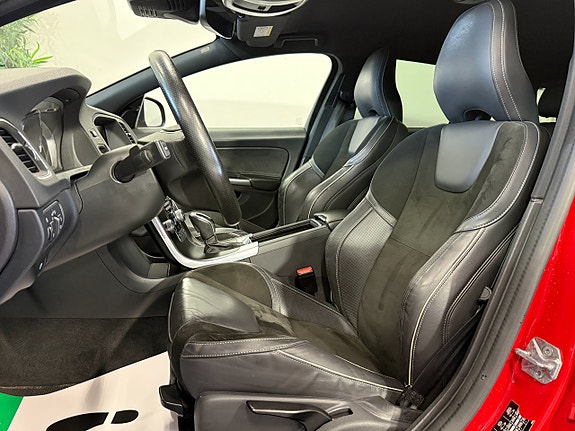 Volvo V60 8 of 21