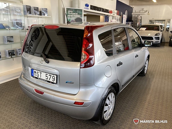 Nissan Note 3 of 14