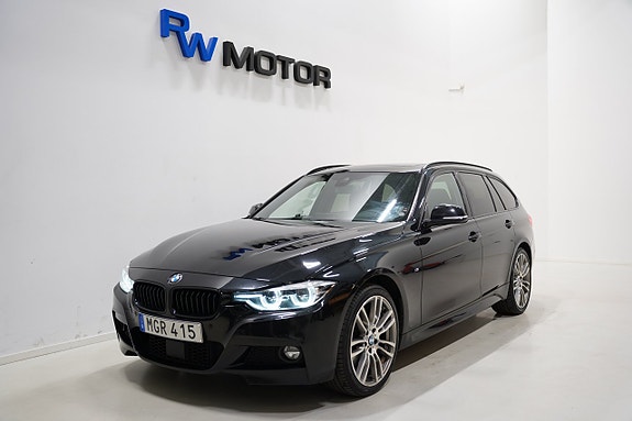BMW 330i 2 of 27