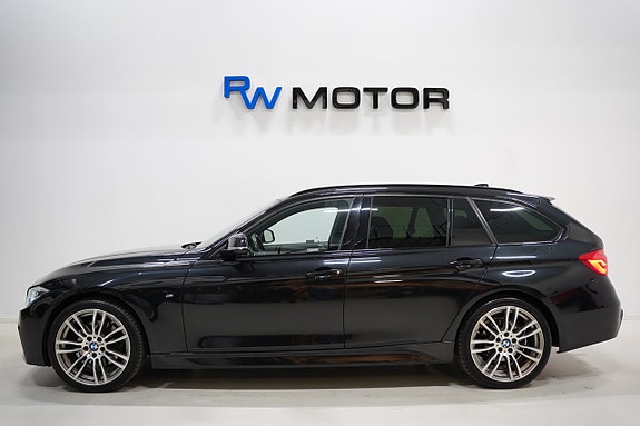 BMW 330i 5 of 27