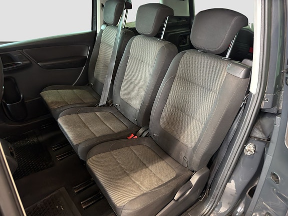 Volkswagen Sharan 16 of 25