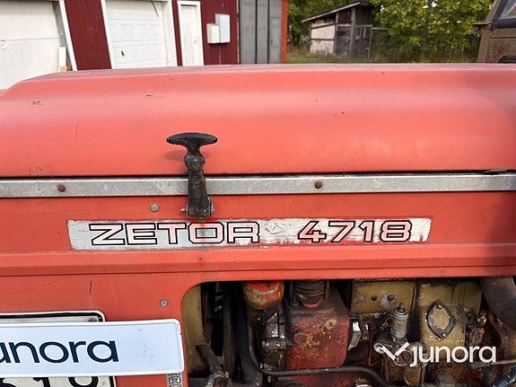 Traktor Zetor 4718 22 of 30