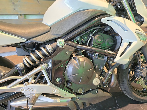 Kawasaki ER-6N ER-6n ABS 8 of 17
