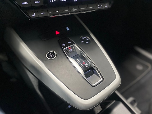 Audi Q4 e-tron 19 of 20