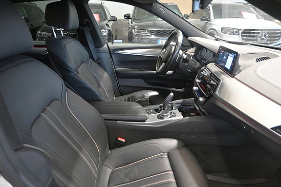 BMW 640i 11 of 30