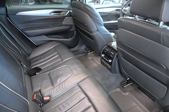 BMW 640i 14 of 30