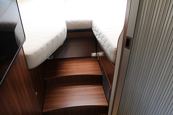Adria Twin 640 SLX 10 of 17