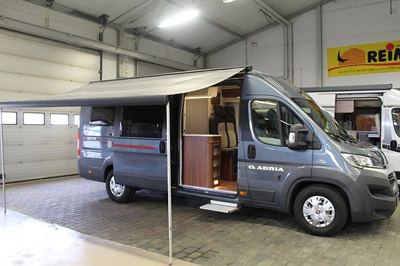 Adria Twin 640 SLX 2 of 17