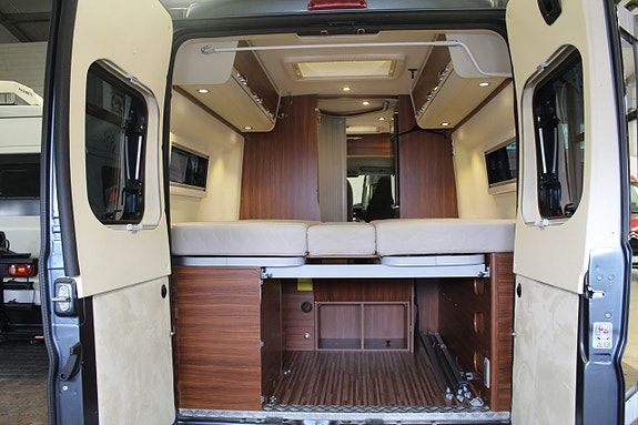 Adria Twin 640 SLX 6 of 17