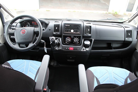 Adria Twin 640 SLX 8 of 17