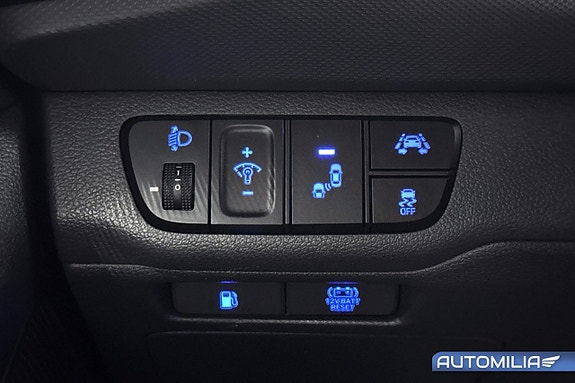 Hyundai IONIQ 8 of 20
