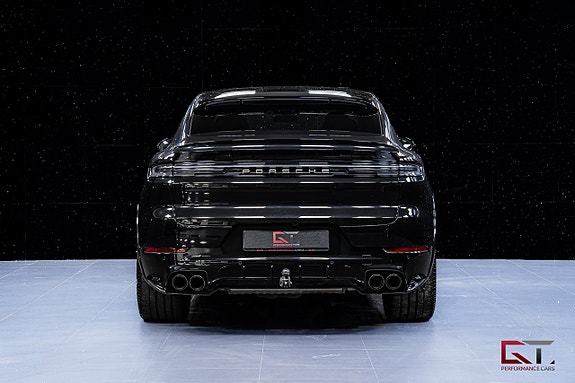 Porsche Cayenne 6 of 20