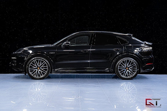 Porsche Cayenne 4 of 20
