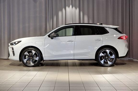 Cupra Terramar 2 of 17