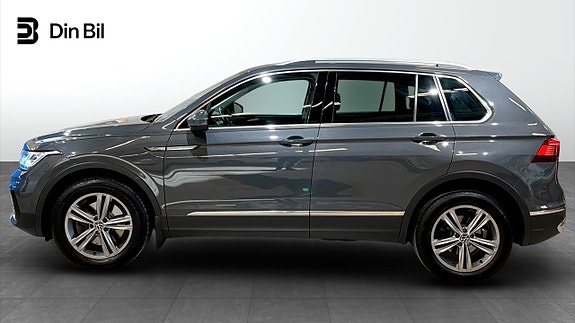 Volkswagen Tiguan 2 of 22