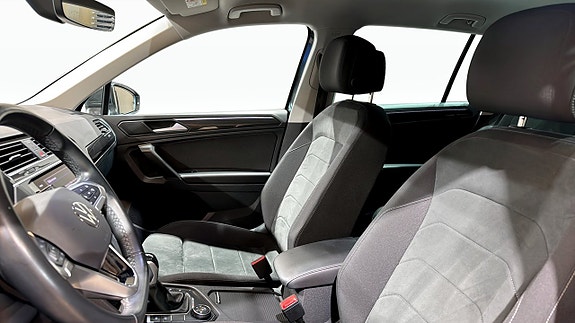 Volkswagen Tiguan 8 of 22