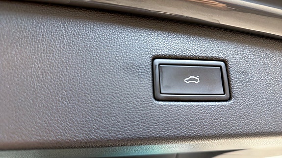 Volkswagen Tiguan 14 of 22