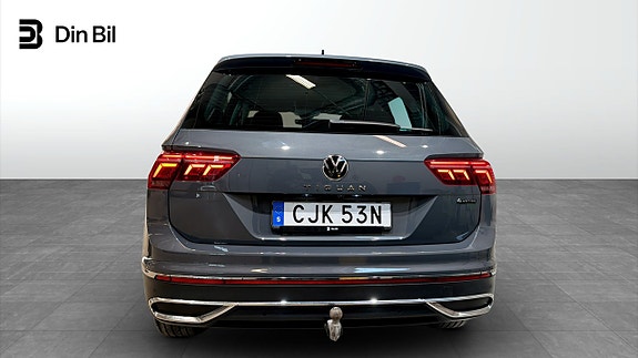 Volkswagen Tiguan 5 of 22