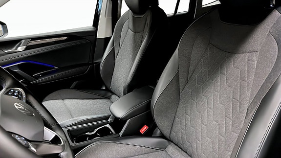 Volkswagen Tiguan 8 of 24
