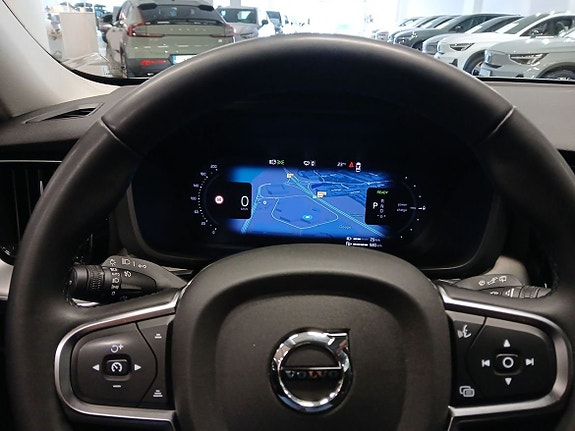 Volvo XC60 13 of 13