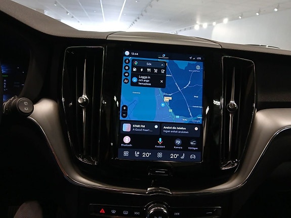 Volvo XC60 11 of 13