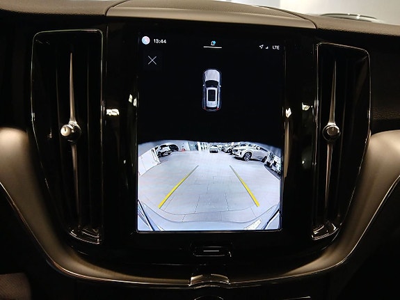 Volvo XC60 12 of 13