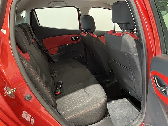 Renault Clio 10 of 19
