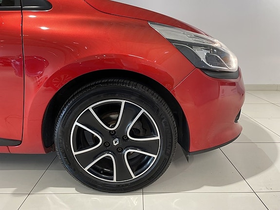 Renault Clio 4 of 19