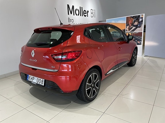 Renault Clio 6 of 19